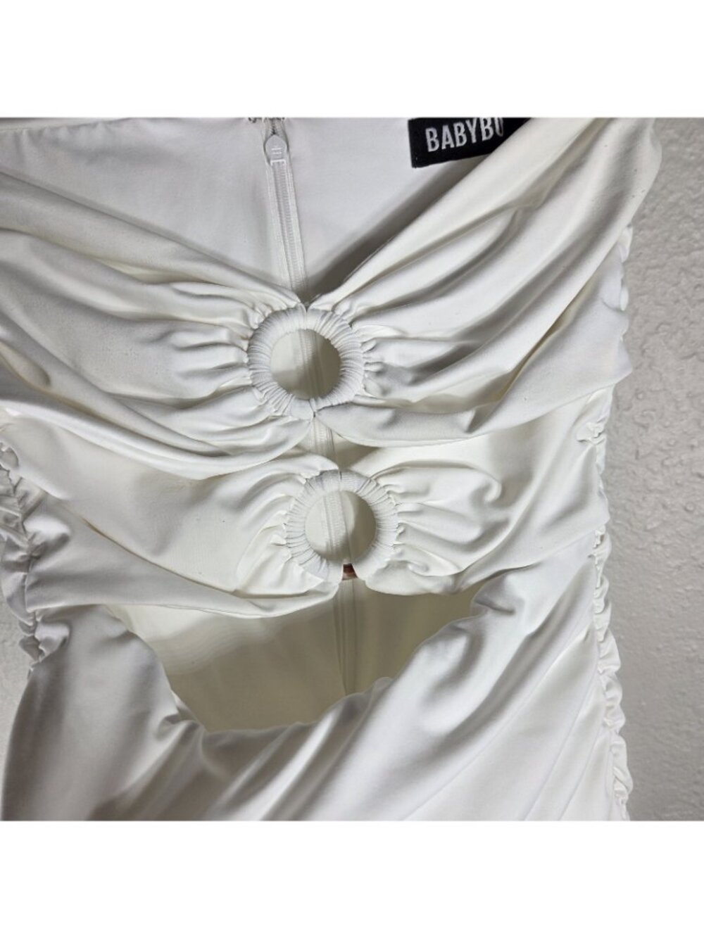 Baby Boo White Ring Linked Cut Out Full Ruched Mini Dress Size S Strapless - Picture 8 of 15